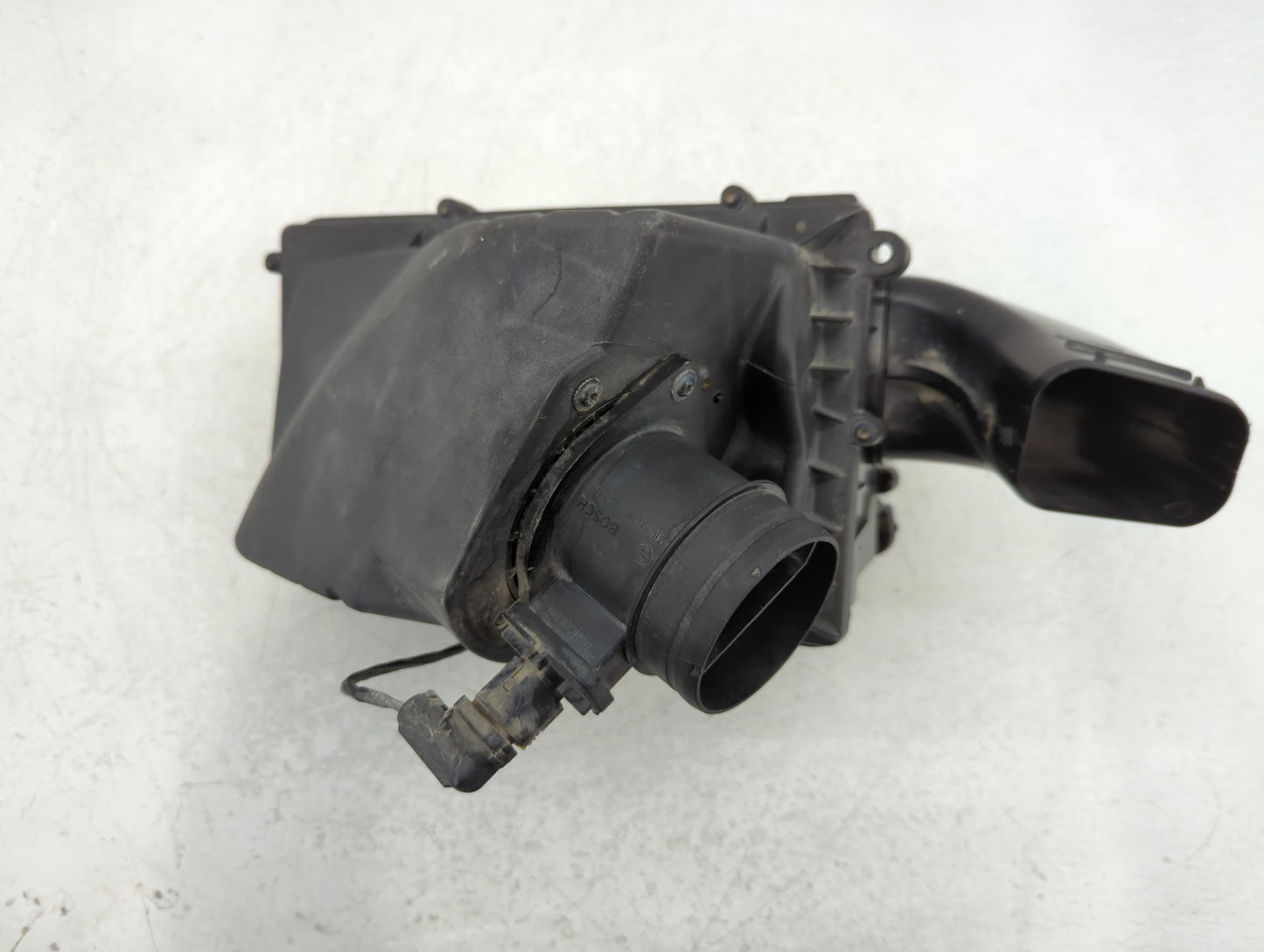 2013 Jaguar Xf Air Cleaner Intake-duct Hose Tube - Oemusedautoparts1.com