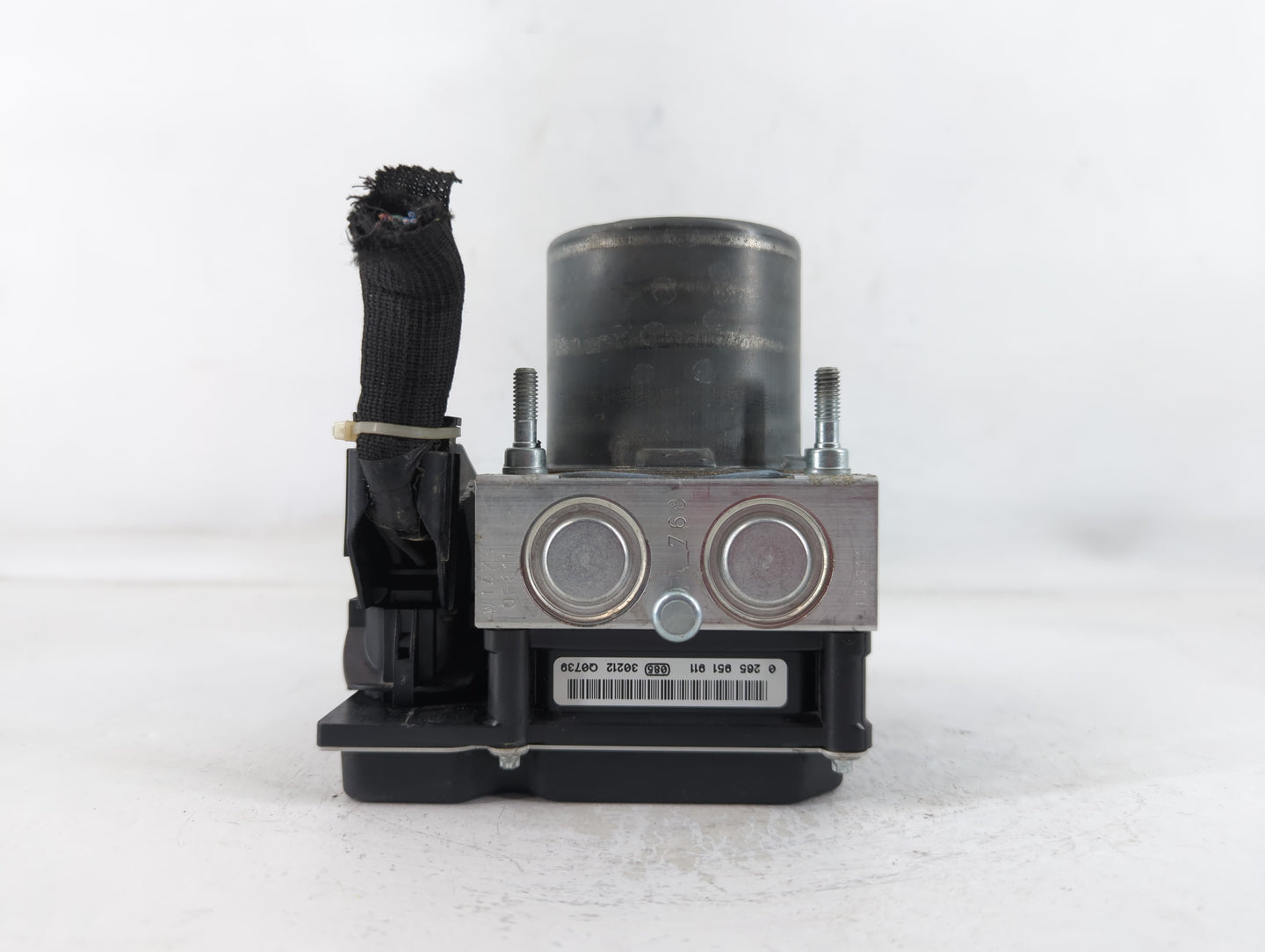 2013 Jaguar Xf ABS Pump Control Module Replacement P/N:DX23-2C405-BF 0 265 236 485 Fits OEM Used Auto Parts - Oemusedautopar