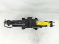 2013 Jaguar Xf Spare Scissor Car Jack 748738 - Oemusedautoparts1.com