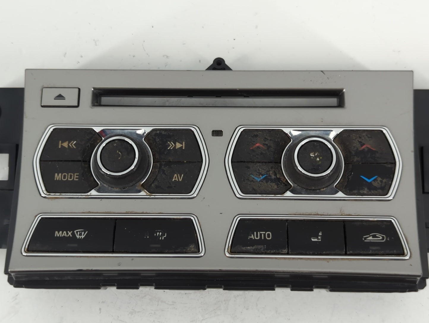 2013-2015 Jaguar Xf Am Fm Cd Player Radio Receiver - Oemusedautoparts1.com