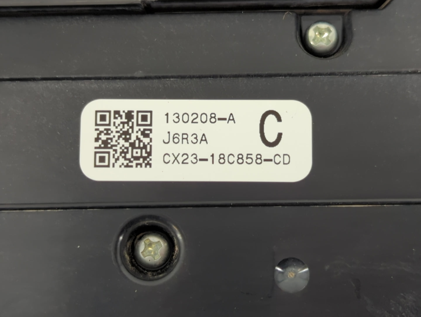 2013-2015 Jaguar Xf Am Fm Cd Player Radio Receiver - Oemusedautoparts1.com
