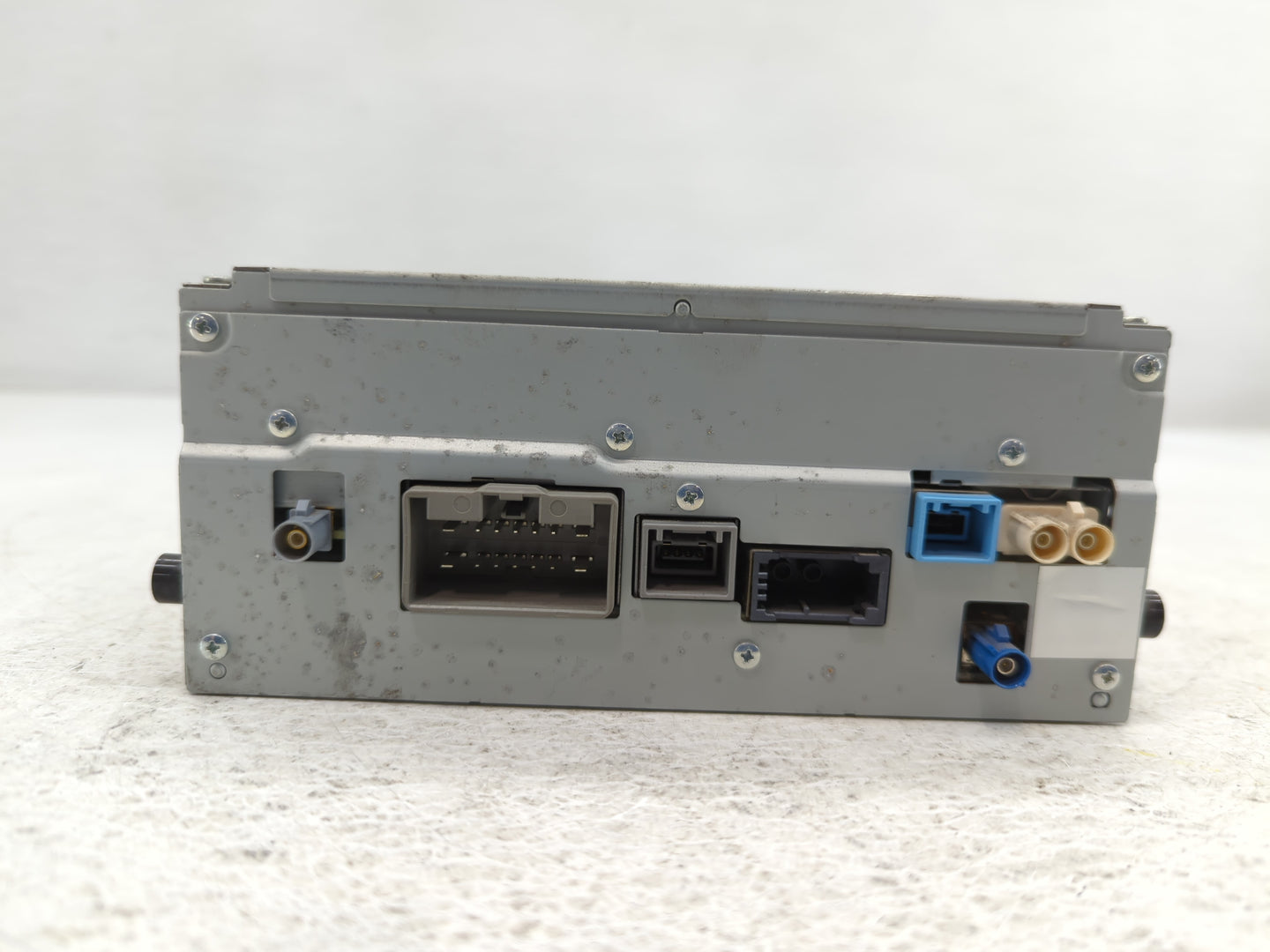 2012-2015 Jaguar Xf Am Fm Cd Player Radio Receiver - Oemusedautoparts1.com