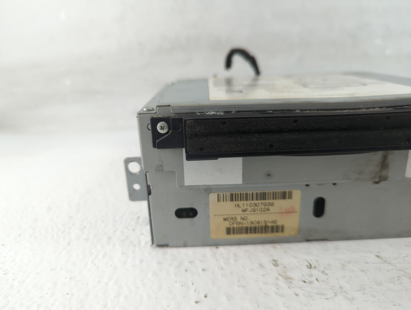 2012-2013 Jaguar Xf Radio AM FM Cd Player Receiver Replacement P/N:7 612 055 090 Fits Fits 2012 2013 OEM Used Auto Parts - O