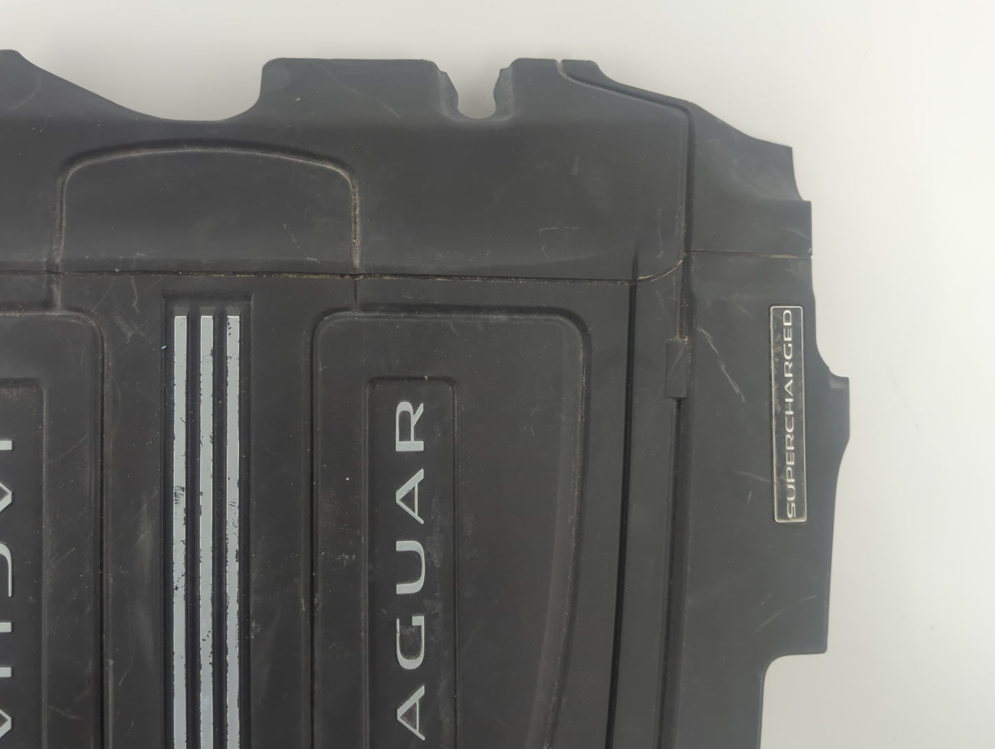 2013 Jaguar Xj Engine Cover - Oemusedautoparts1.com