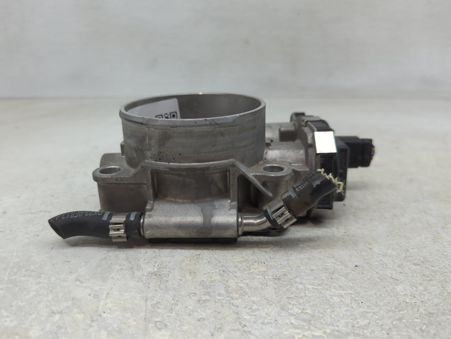 2013-2019 Jaguar Xj Throttle Body P/N:DX23-9F991-AB A2C31286800 Fits Fits 2013 2014 2015 2016 2017 2018 2019 2020 OEM Used A