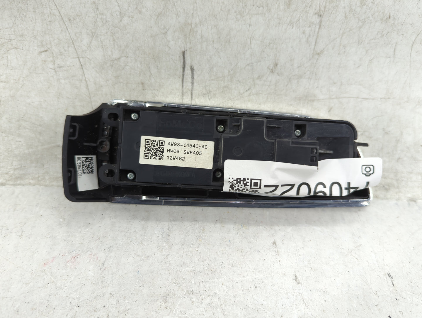 2010-2015 Jaguar Xj Master Power Window Switch Replacement Driver Side Left P/N:AW93-14540-AC Fits OEM Used Auto Parts - Oem