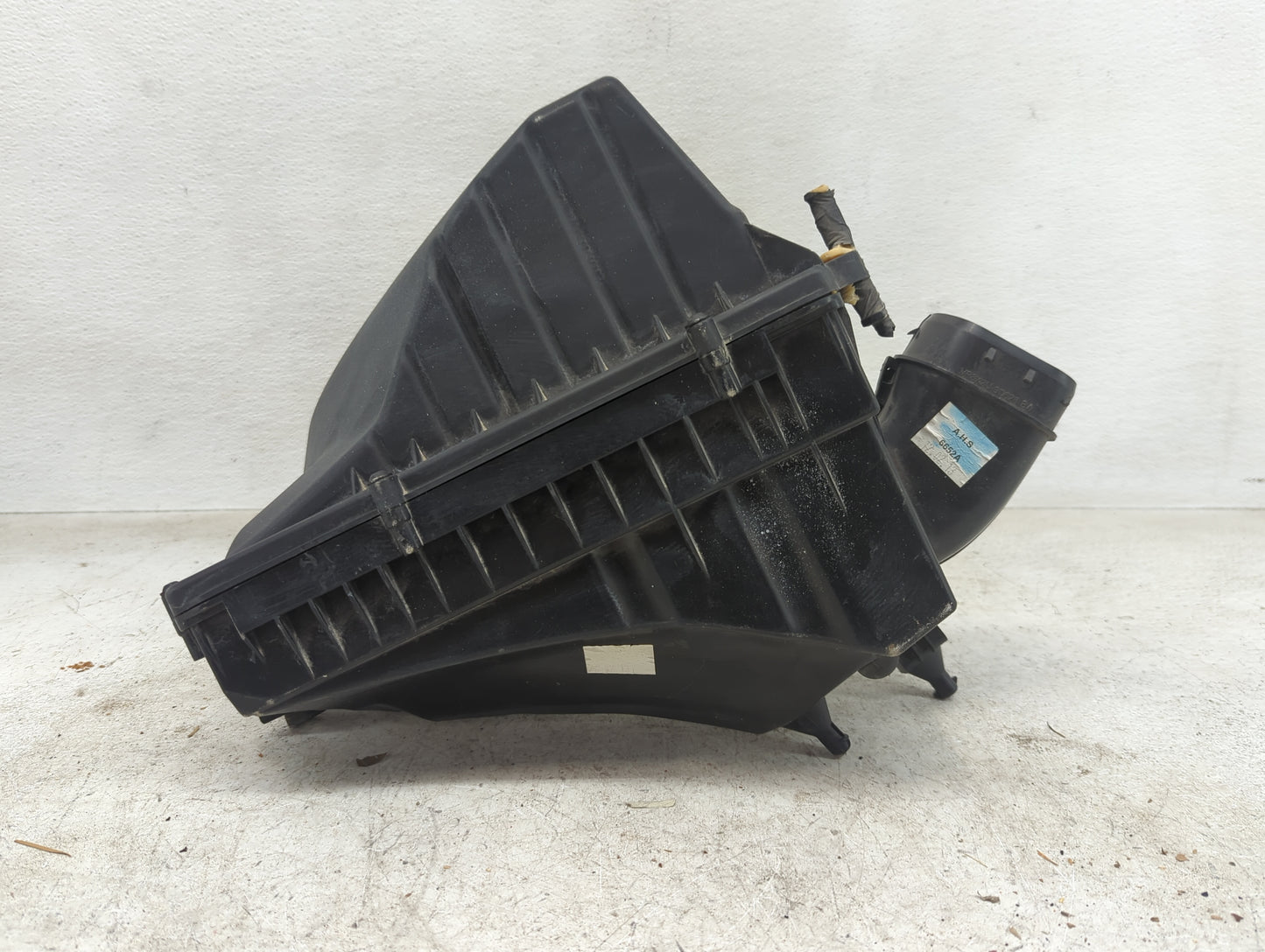 2013-2019 Jaguar Xj Air Cleaner Intake-duct Hose Tube - Oemusedautoparts1.com