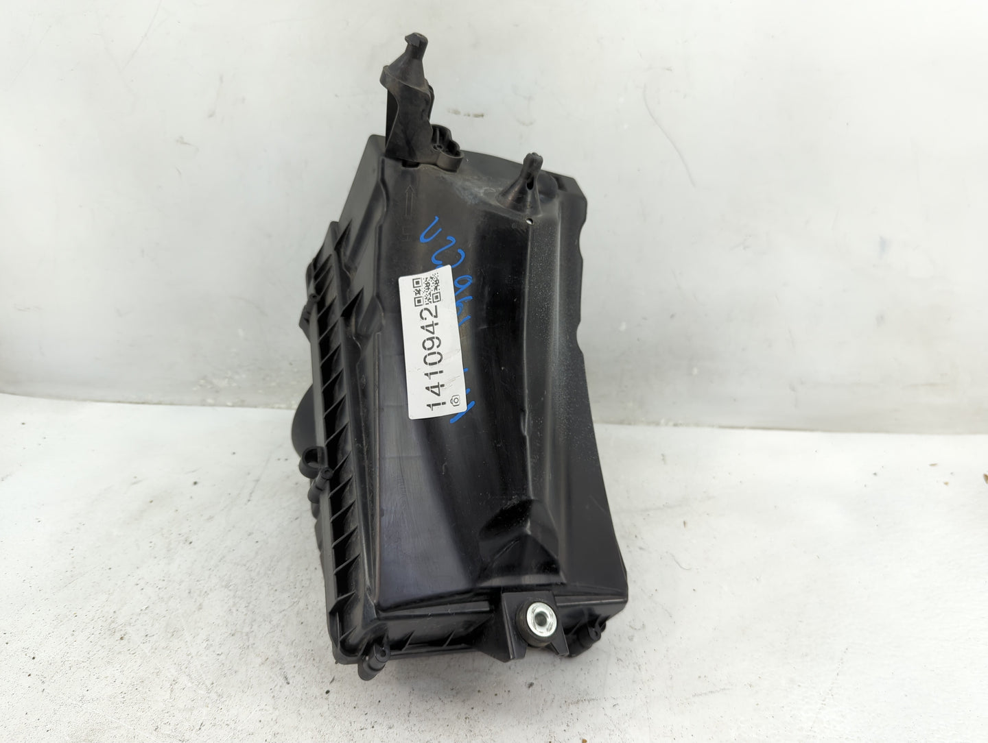 2013-2019 Jaguar Xj Air Cleaner Intake-duct Hose Tube - Oemusedautoparts1.com