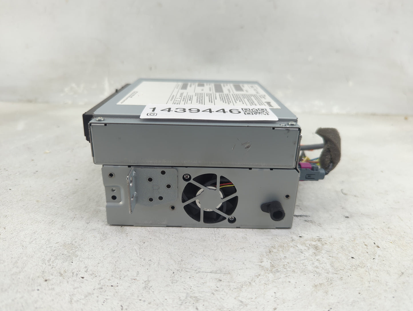 2013 Jaguar Xj Radio AM FM Cd Player Receiver Replacement P/N:BVJG102D CF6N-18C815-JM, 50645928AA, HWND31344901AA, A269Z1 Fi