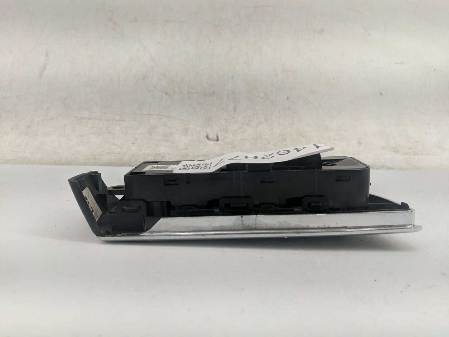 2010-2015 Jaguar Xj Master Power Window Switch Replacement Driver Side Left P/N:AW93-14540-AC Fits OEM Used Auto Parts - Oem