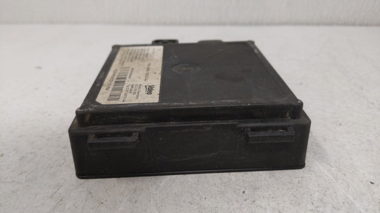 2010-2015 Jaguar Xj Chassis Control Module Ccm Bcm Body Control - Oemusedautoparts1.com
