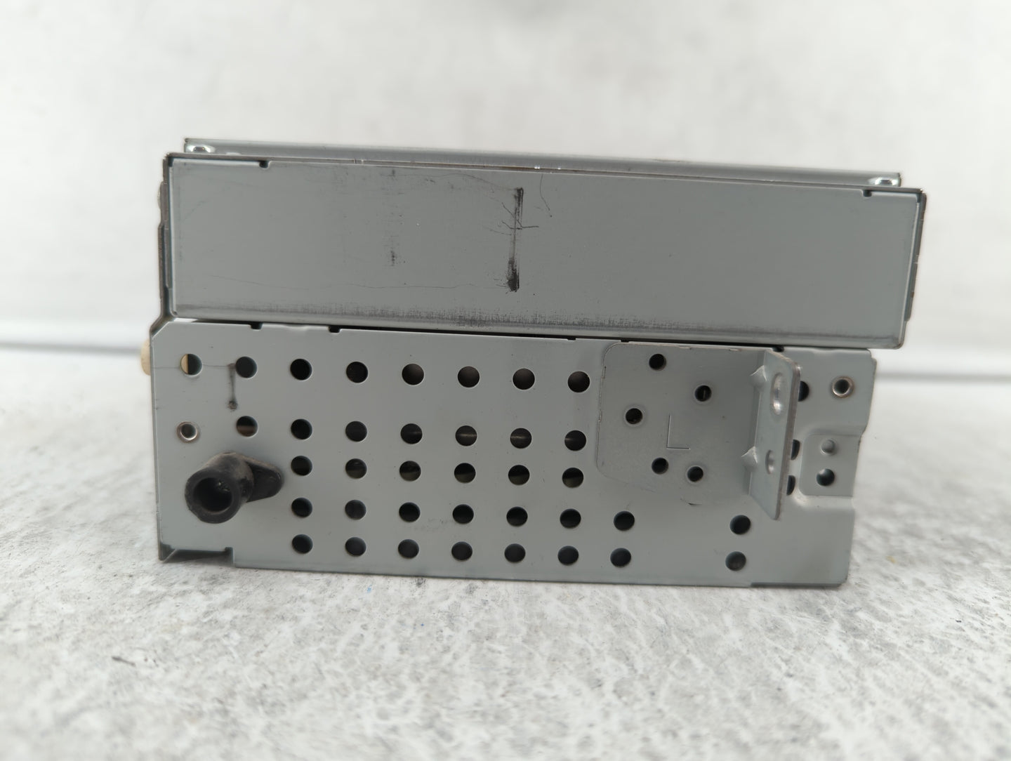 2011-2015 Jaguar Xj Am Fm Cd Player Radio Receiver - Oemusedautoparts1.com