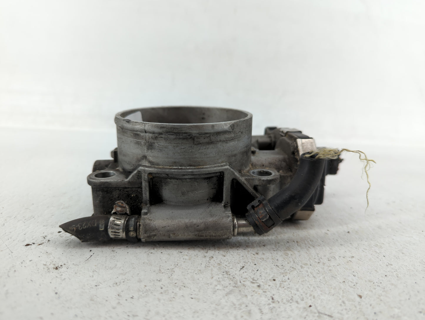 2013-2019 Jaguar Xj Throttle Body P/N:DX23-9F991-AB Fits Fits 2013 2014 2015 2016 2017 2018 2019 2020 OEM Used Auto Parts - 