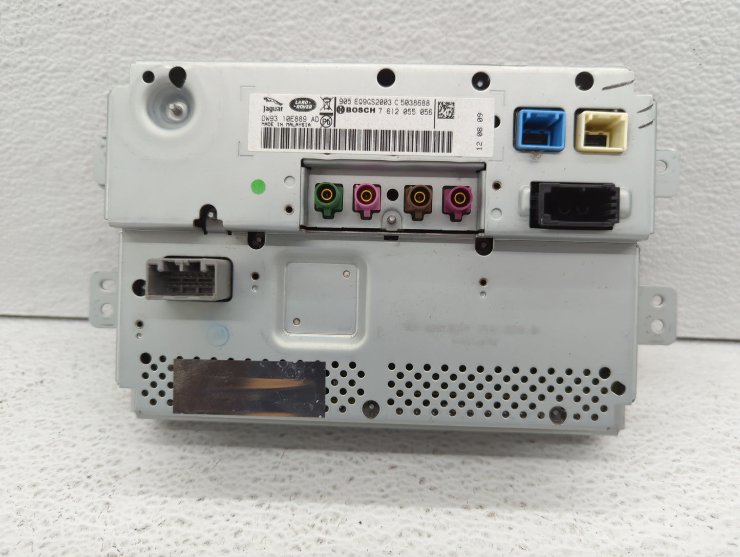2013-2013 Jaguar Xj Information Display Screen - Oemusedautoparts1.com
