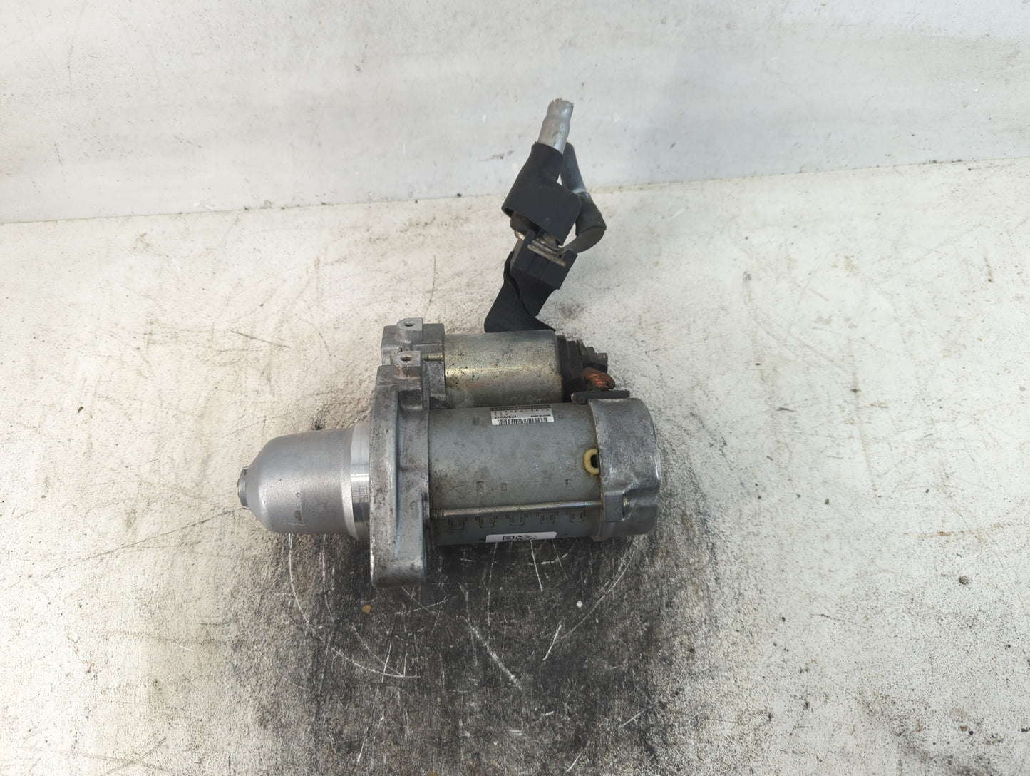 2013-2015 Jaguar Xj Car Starter Motor Solenoid OEM P/N:428000-9610 Fits Fits 2013 2014 2015 OEM Used Auto Parts - Oemusedaut