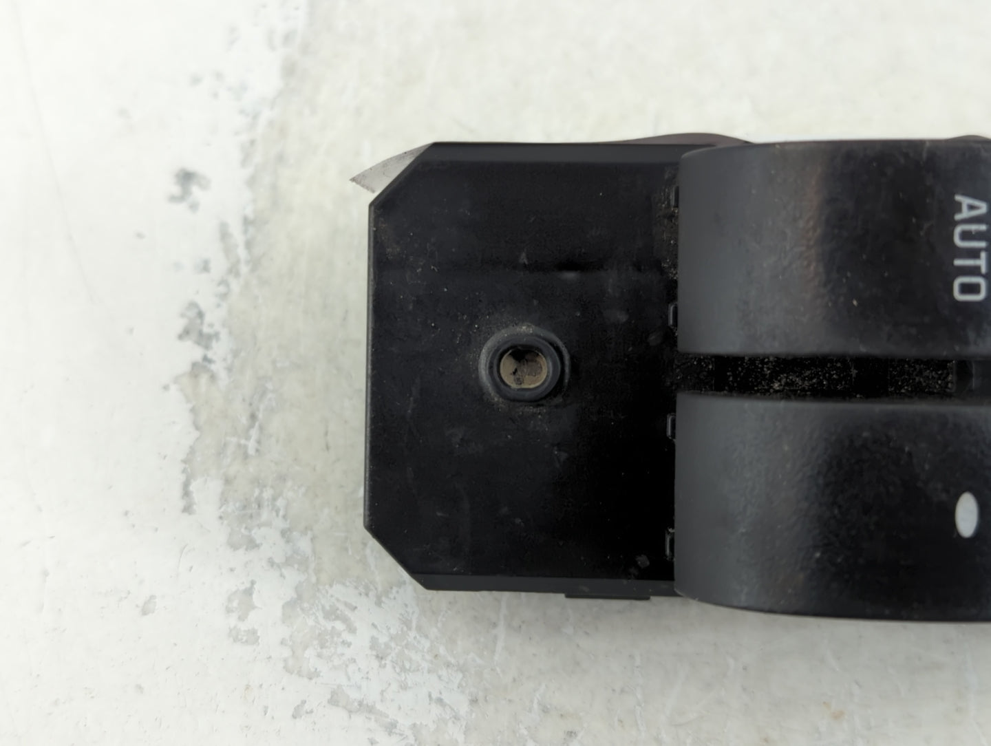 2010-2015 Jaguar Xj Master Power Window Switch Replacement Driver Side Left P/N:84075357 Fits Fits 2010 2011 2012 2013 2014 