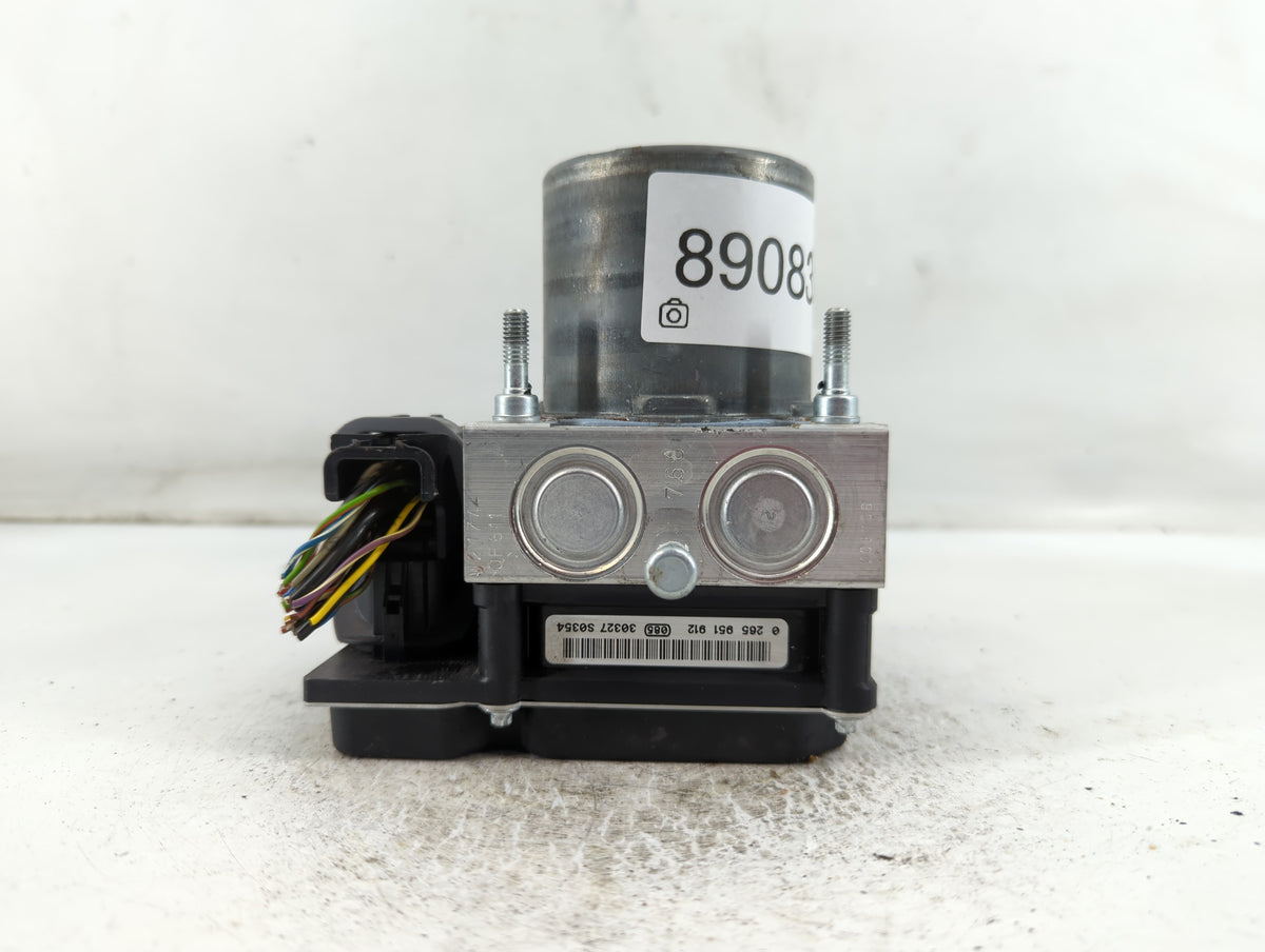 2013-2015 Jaguar Xj Anti-Lock Brake ABS Pump Module Actuator OEM P/N:DW93-2C405-BF Fits Fits 2013 2014 2015 OEM Used Auto Pa