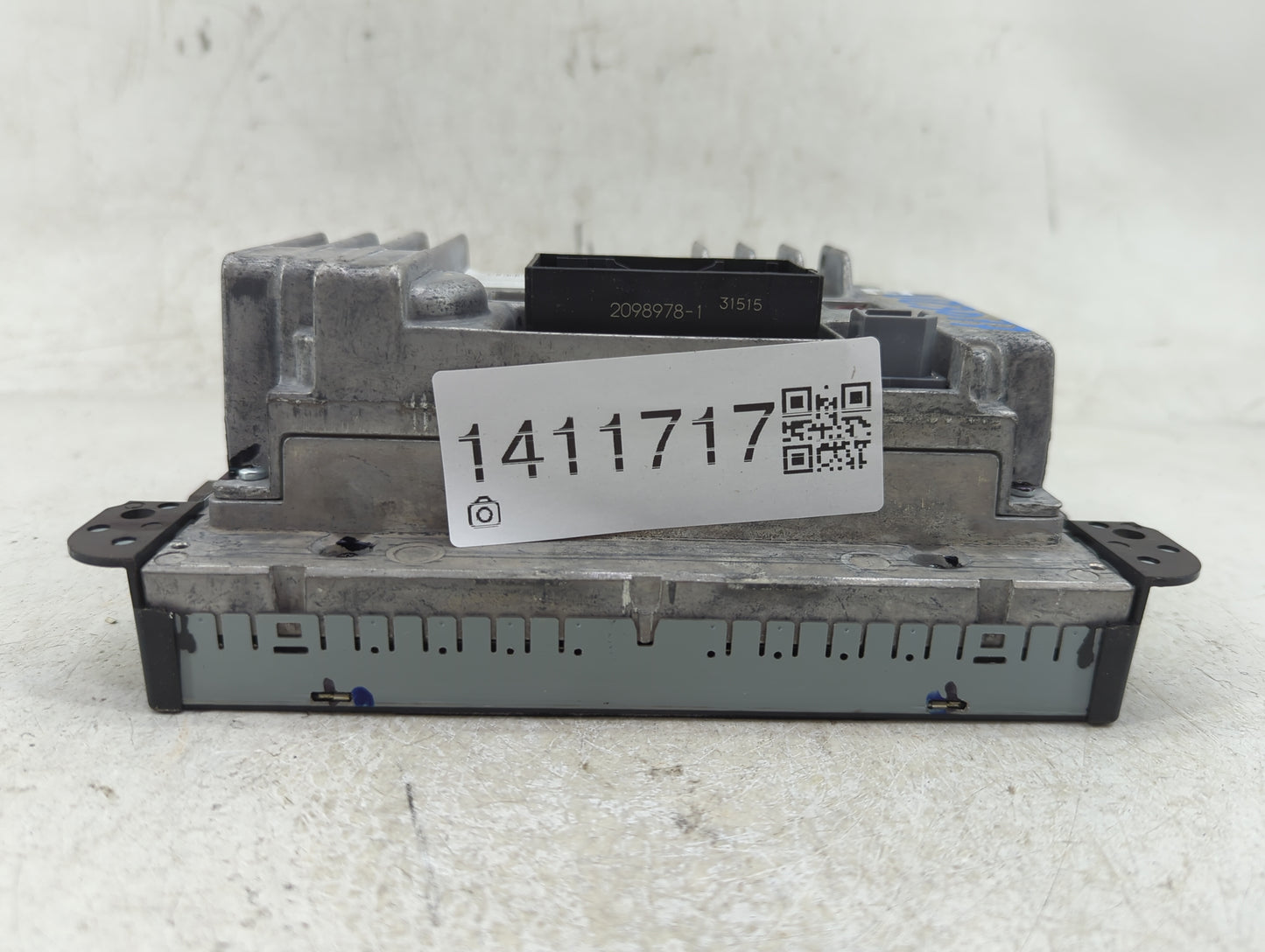 Jeep Cherokee Information Display Screen - Oemusedautoparts1.com