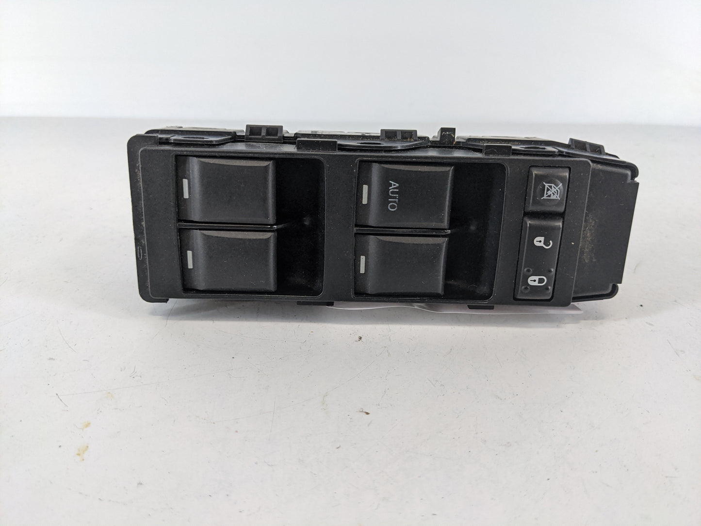 2013 Jeep Compass Master Power Window Switch Replacement Driver Side Left P/N:39754D Fits OEM Used Auto Parts - Oemusedautop