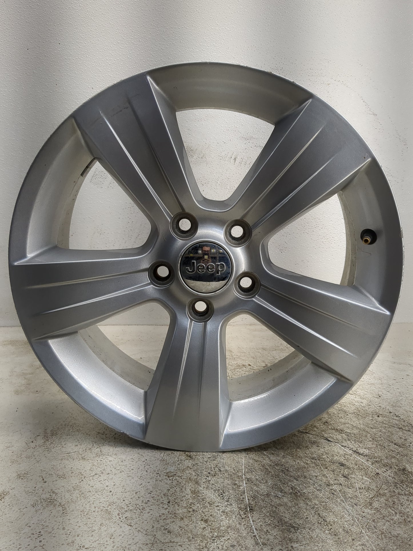 2011-2017 Jeep Compass Oem Wheel Rim - Oemusedautoparts1.com