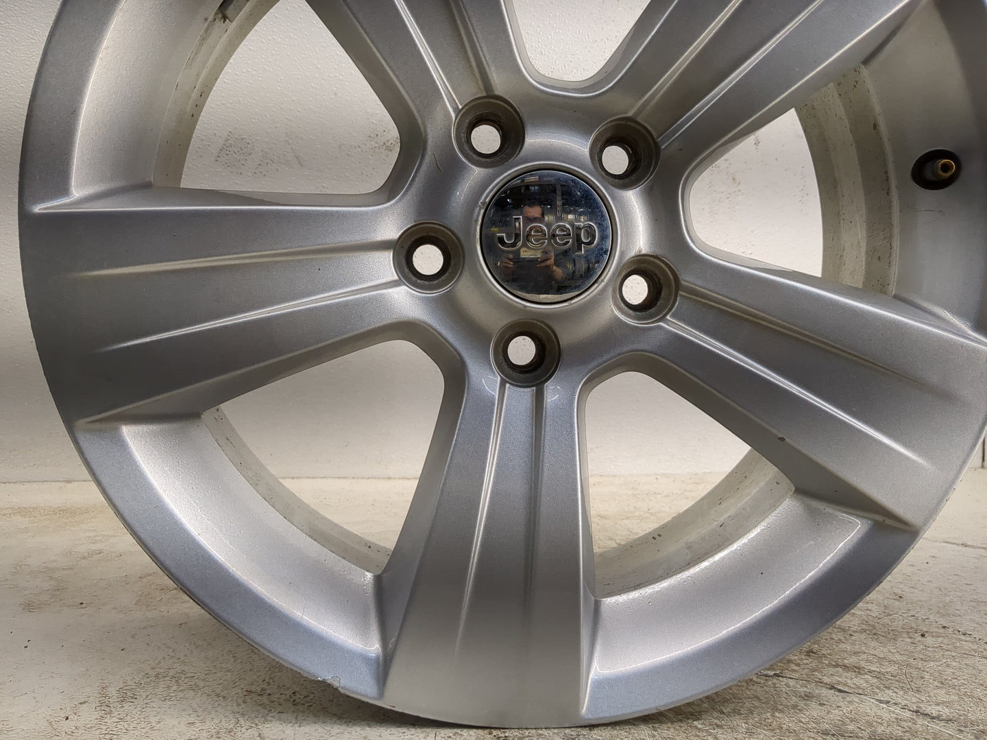 2011-2017 Jeep Compass Oem Wheel Rim - Oemusedautoparts1.com