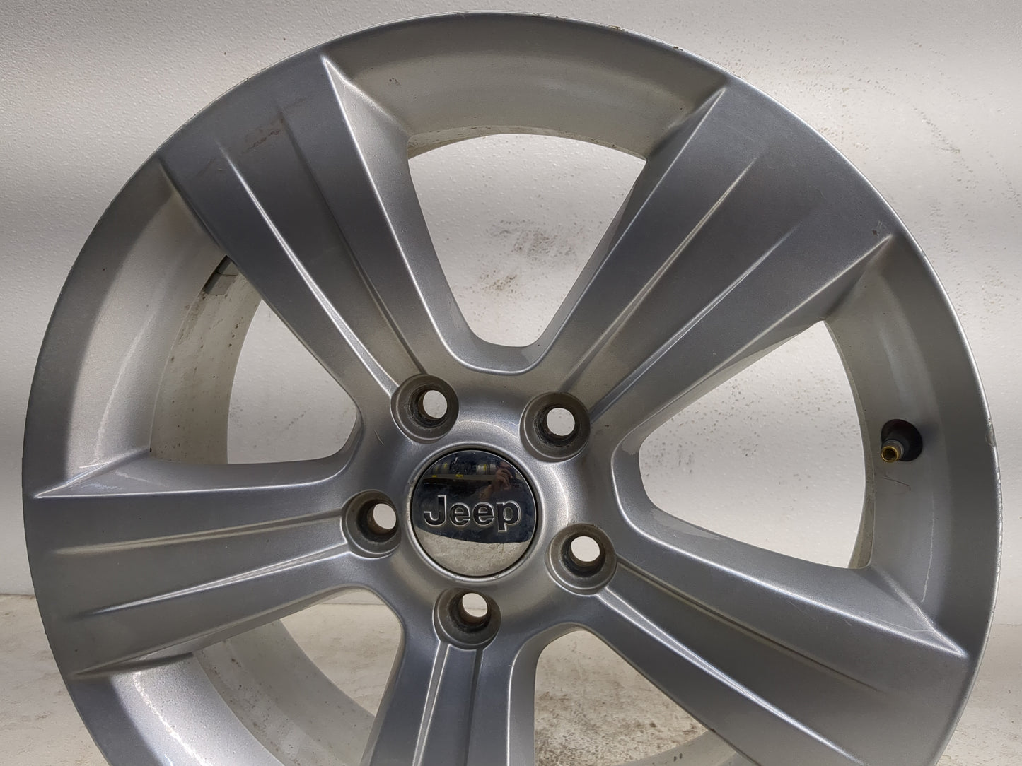 2011-2017 Jeep Compass Oem Wheel Rim - Oemusedautoparts1.com