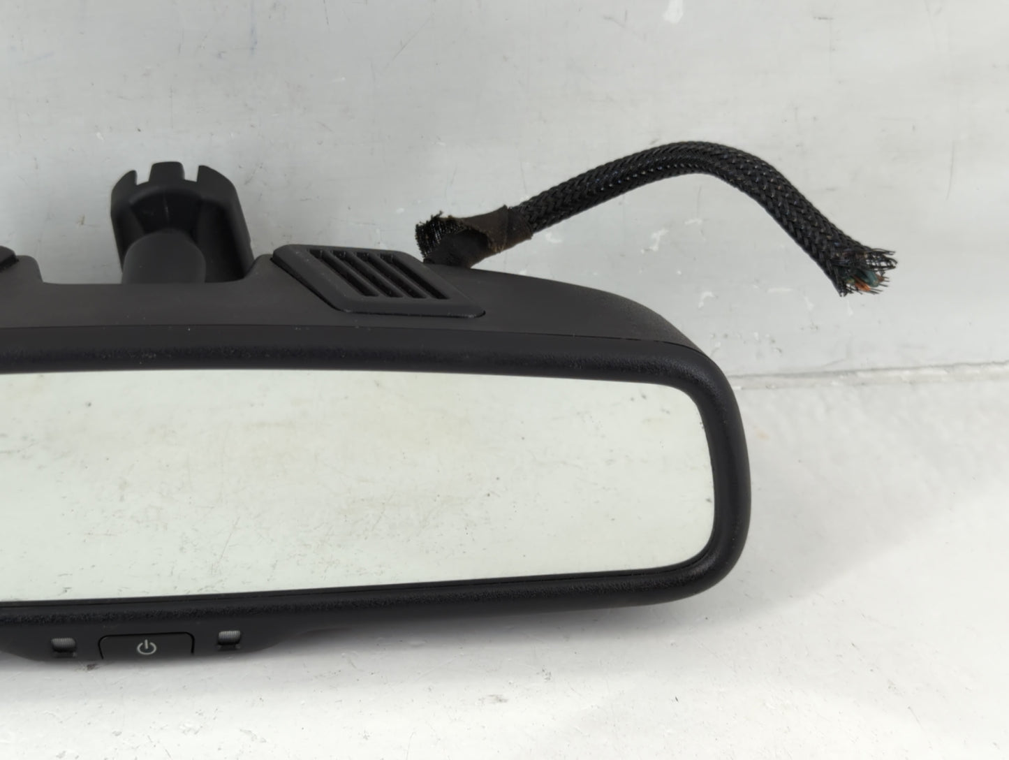 2013 Jeep Compass Interior Rear View Mirror Replacement OEM P/N:E11026130 Fits Fits 2010 2011 2012 2014 2015 2016 2017 OEM U