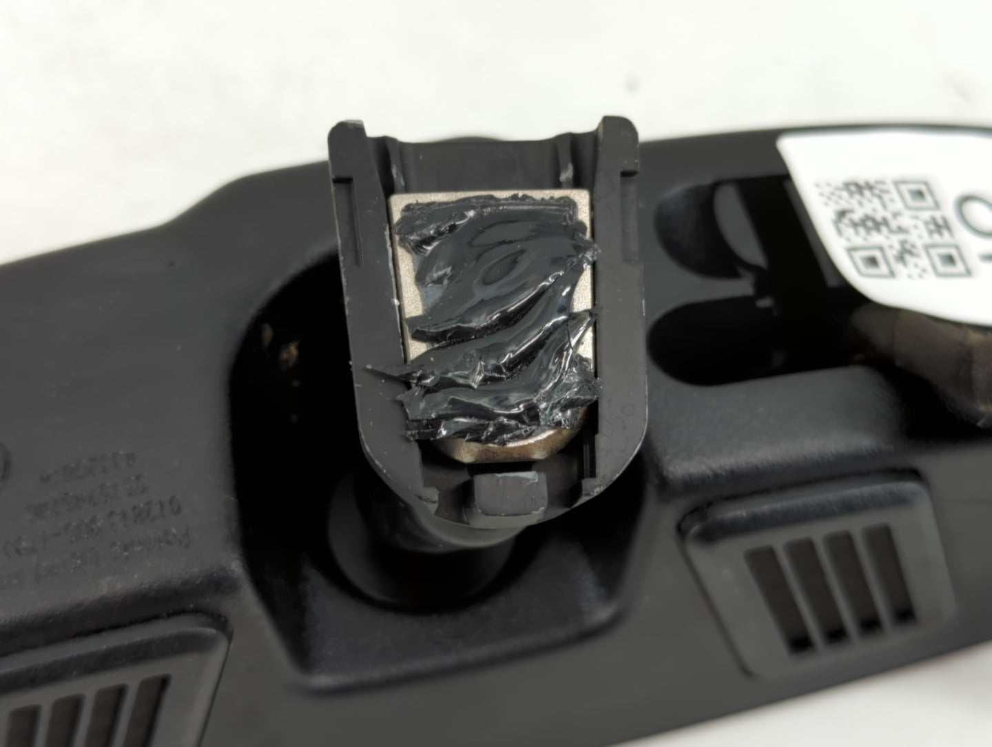 2013 Jeep Compass Interior Rear View Mirror Replacement OEM P/N:E11026130 Fits Fits 2010 2011 2012 2014 2015 2016 2017 OEM U