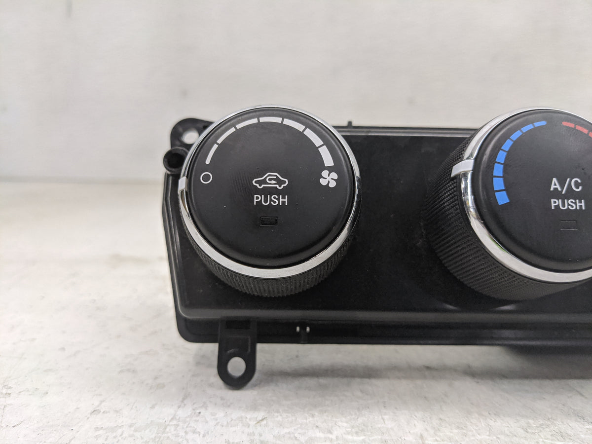 2013 Jeep Compass Climate Control Module Temperature AC/Heater Replacement P/N:P55111278AD Fits Fits 2011 2012 2014 2015 201