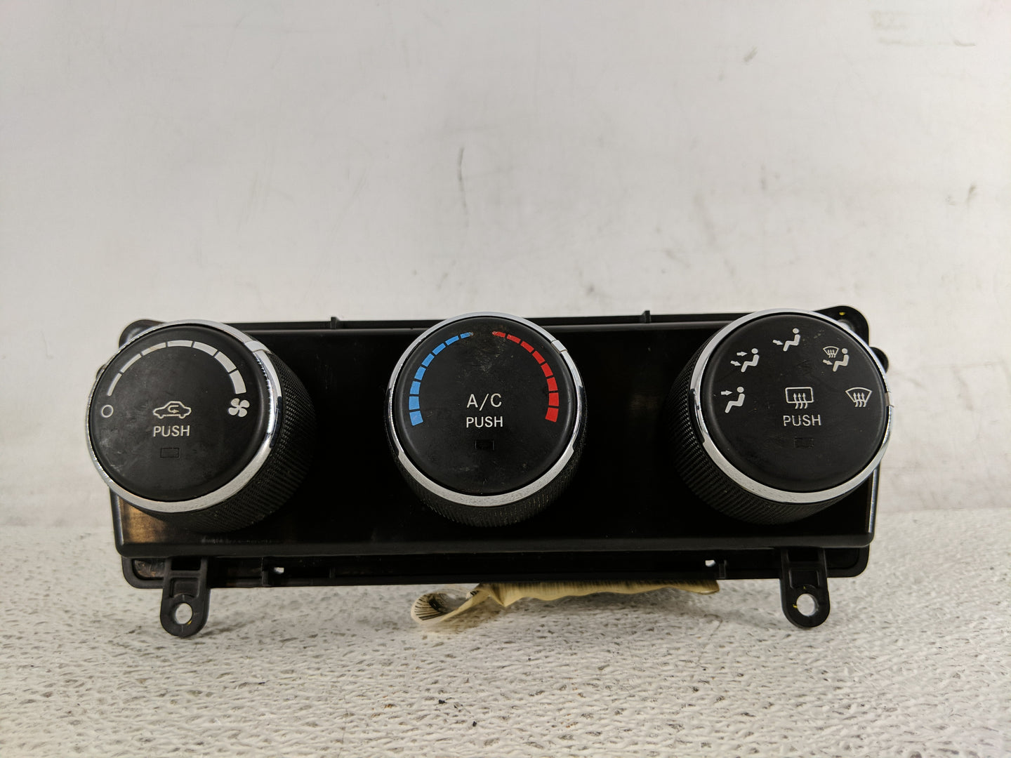 2013 Jeep Compass Climate Control Module Temperature AC/Heater Replacement P/N:P55111278AD Fits Fits 2011 2012 2014 2015 201