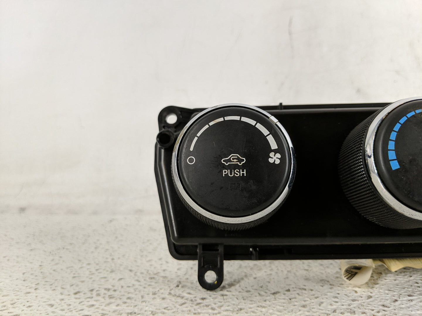 2013 Jeep Compass Climate Control Module Temperature AC/Heater Replacement P/N:P55111278AD Fits Fits 2011 2012 2014 2015 201