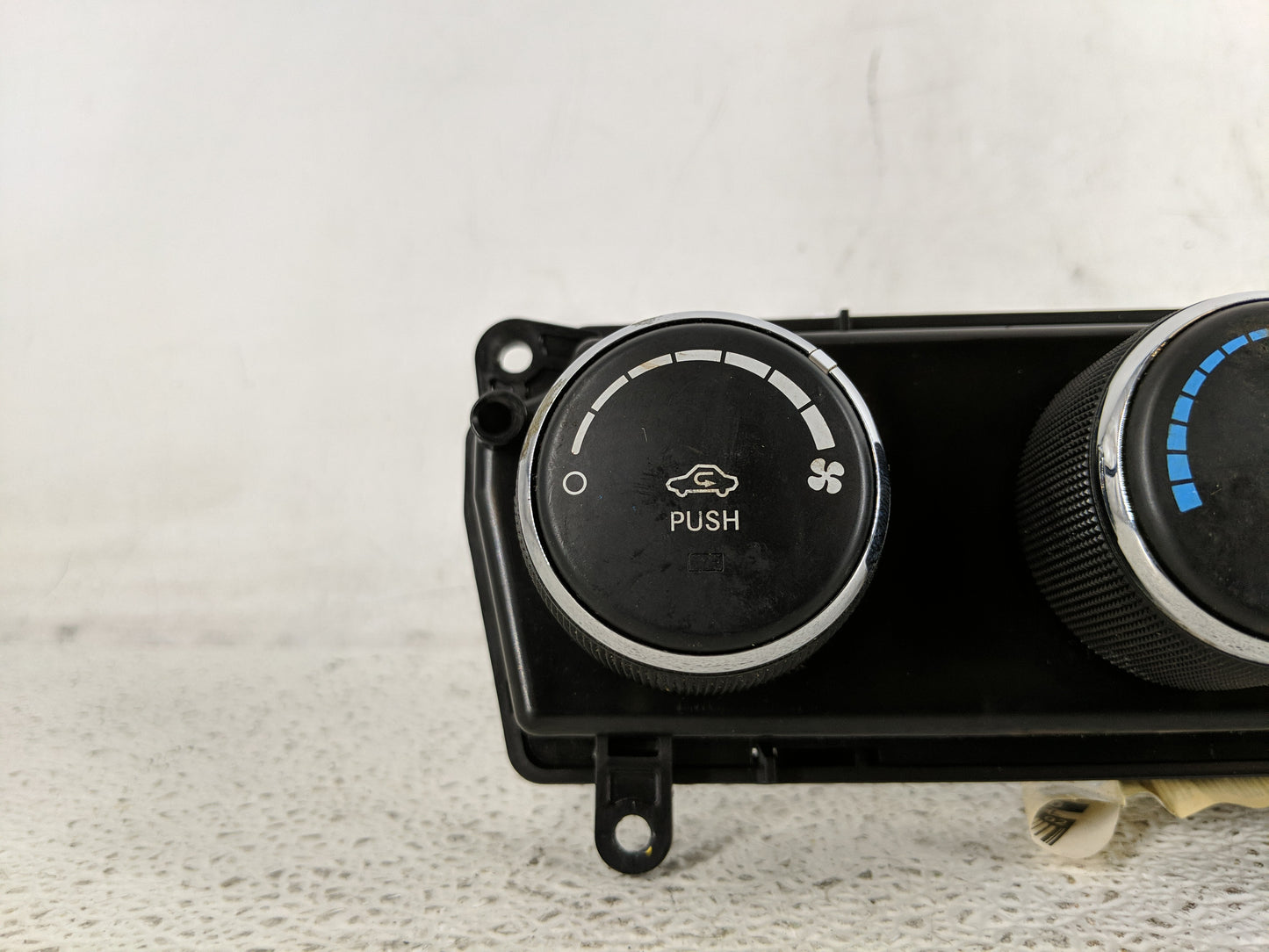 2013 Jeep Compass Climate Control Module Temperature AC/Heater Replacement P/N:P55111278AD Fits Fits 2011 2012 2014 2015 201