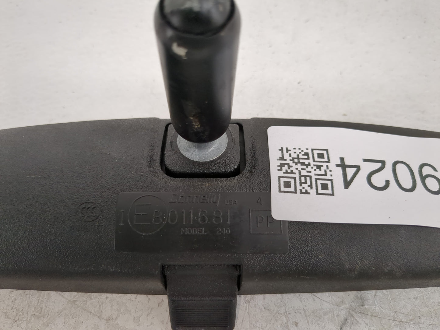 2013 Jeep Compass Interior Rear View Mirror Replacement OEM P/N:E8011681 Fits OEM Used Auto Parts - Oemusedautoparts1.com