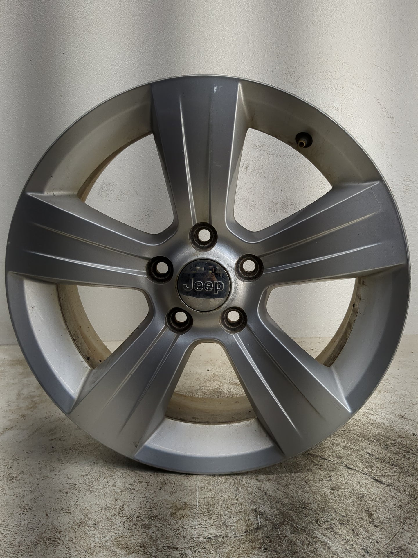 2011-2017 Jeep Compass Oem Wheel Rim - Oemusedautoparts1.com