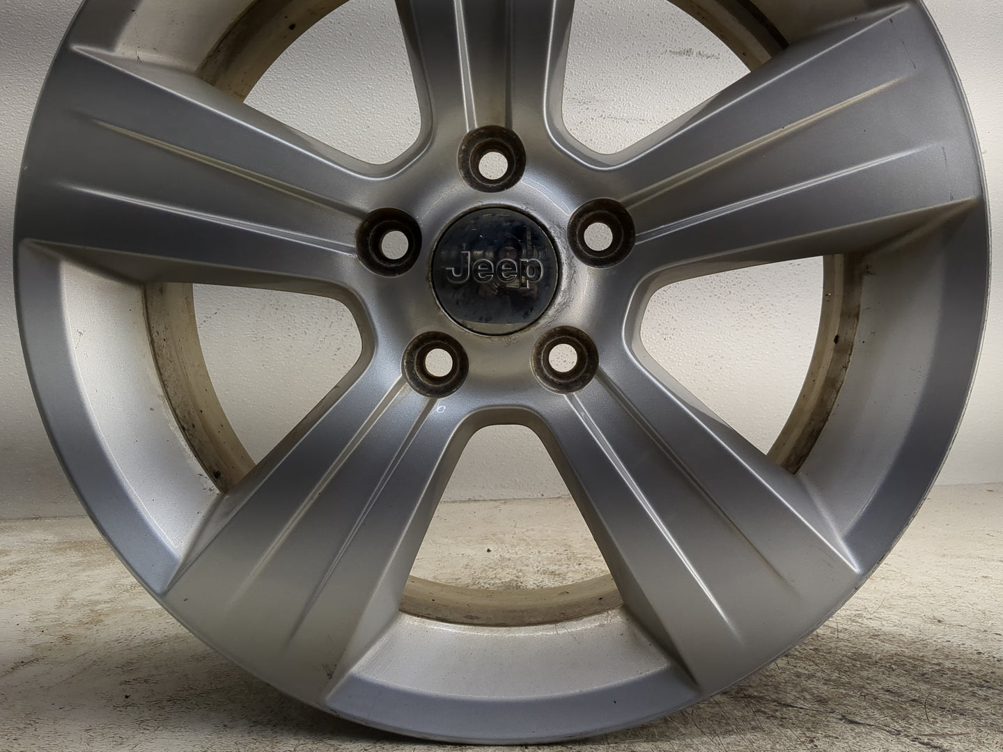 2011-2017 Jeep Compass Oem Wheel Rim - Oemusedautoparts1.com