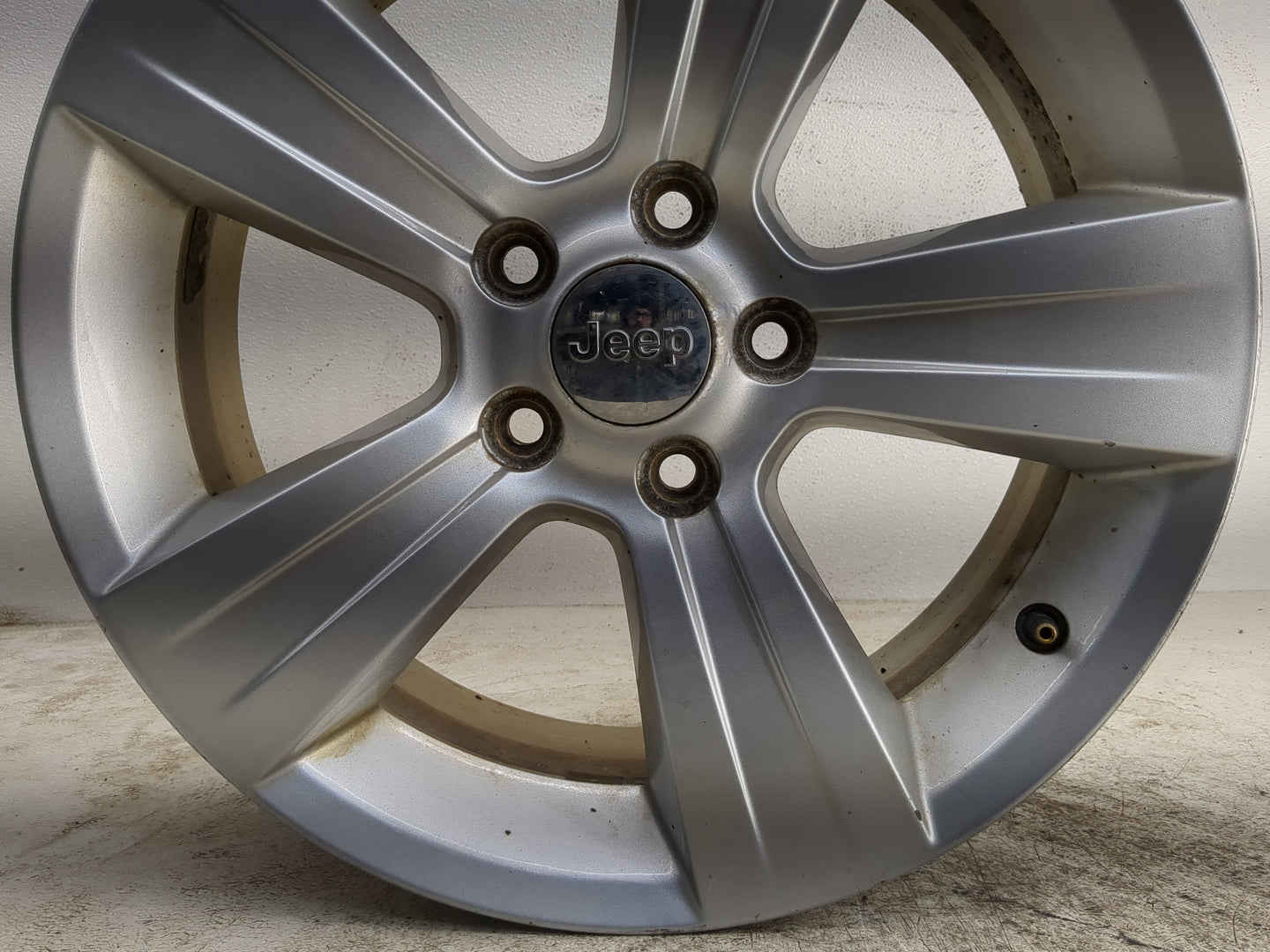 2011-2017 Jeep Compass Oem Wheel Rim - Oemusedautoparts1.com