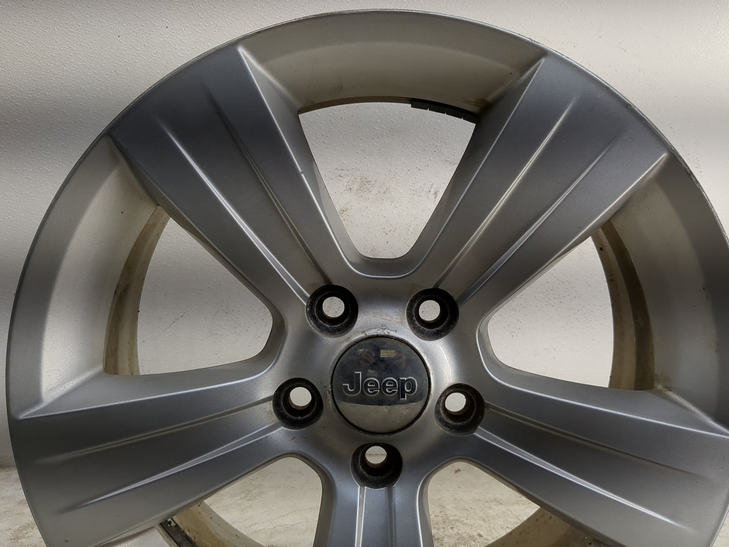 2011-2017 Jeep Compass Oem Wheel Rim - Oemusedautoparts1.com