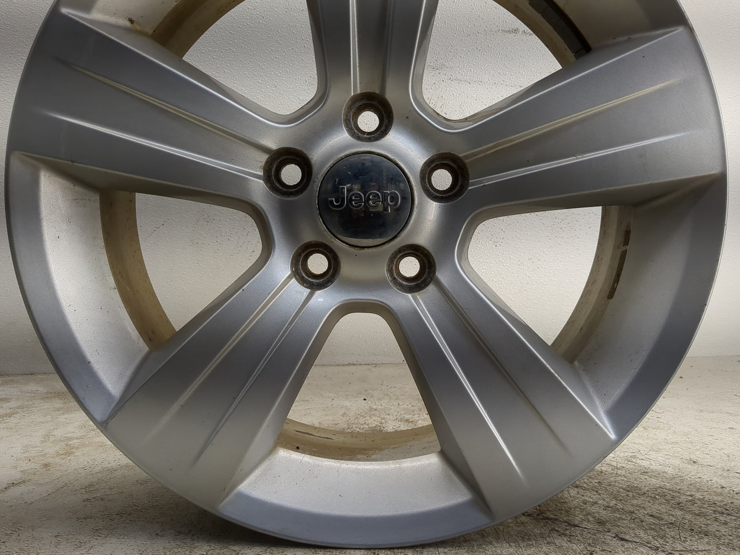 2011-2017 Jeep Compass Oem Wheel Rim - Oemusedautoparts1.com