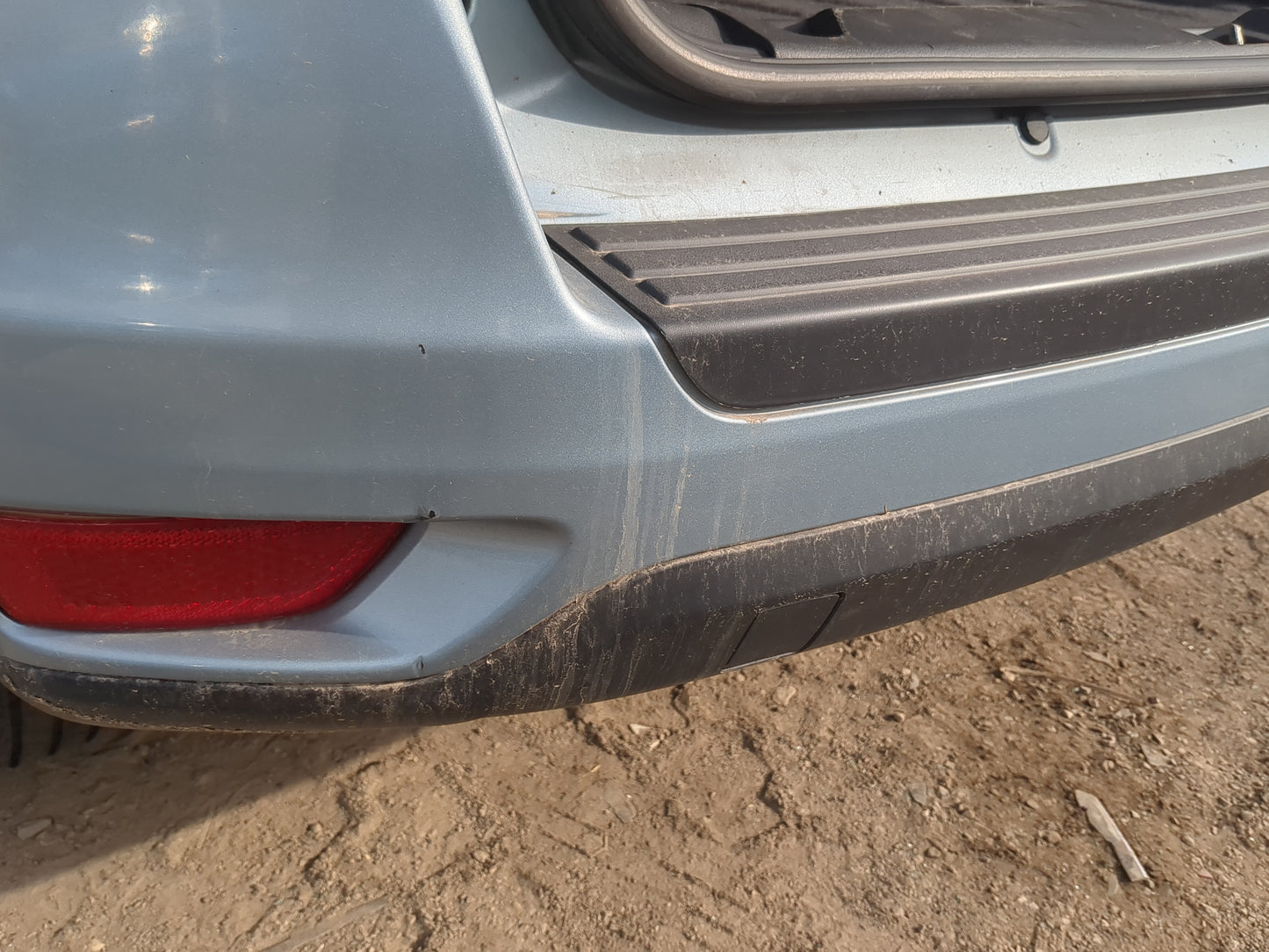 2013 Jeep Compass Rear Bumper Assembly Oem - Oemusedautoparts1.com
