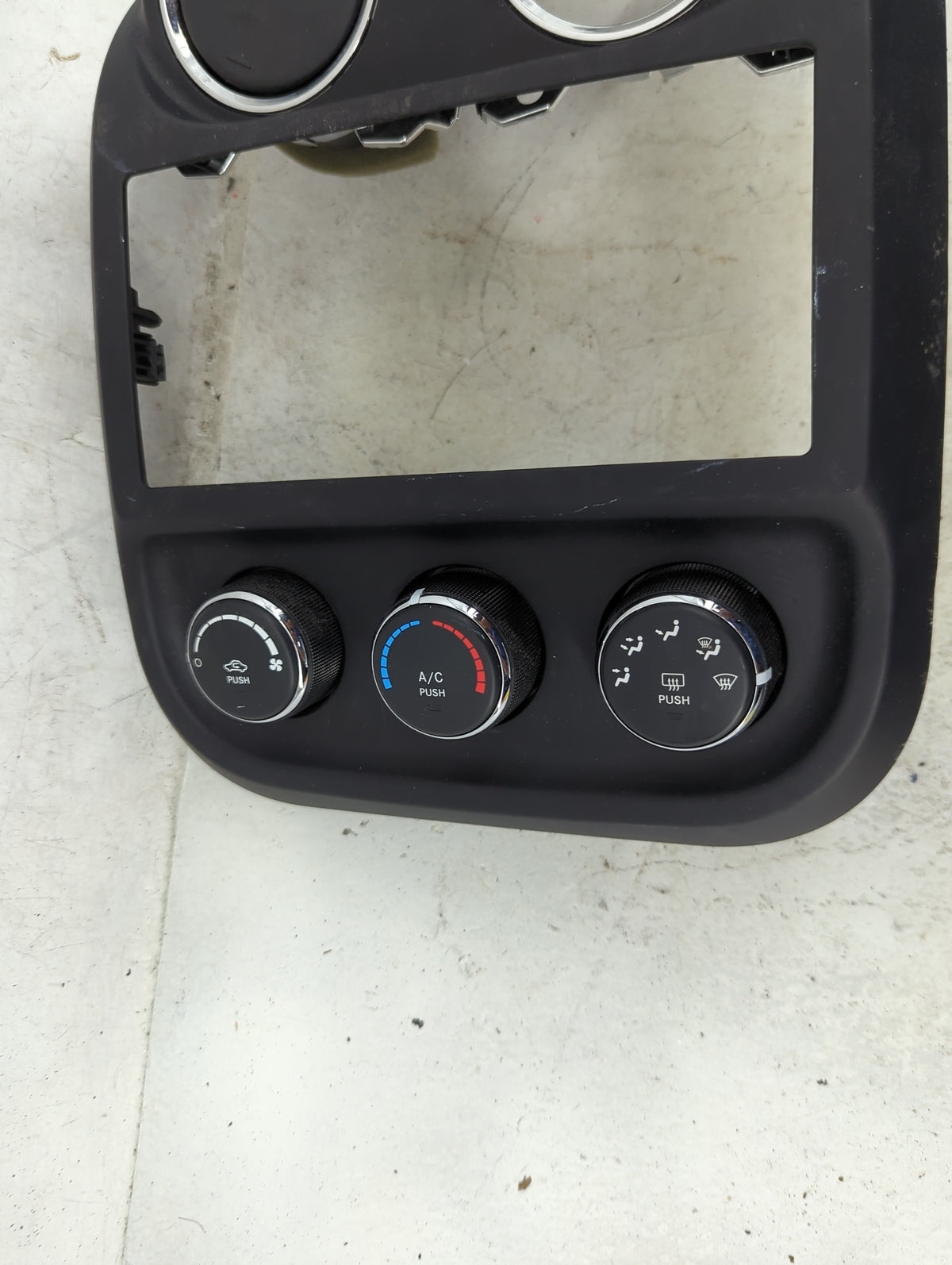 2013 Jeep Compass Climate Control Module Temperature AC/Heater Replacement P/N:P55111278AD Fits Fits 2011 2012 2014 2015 201