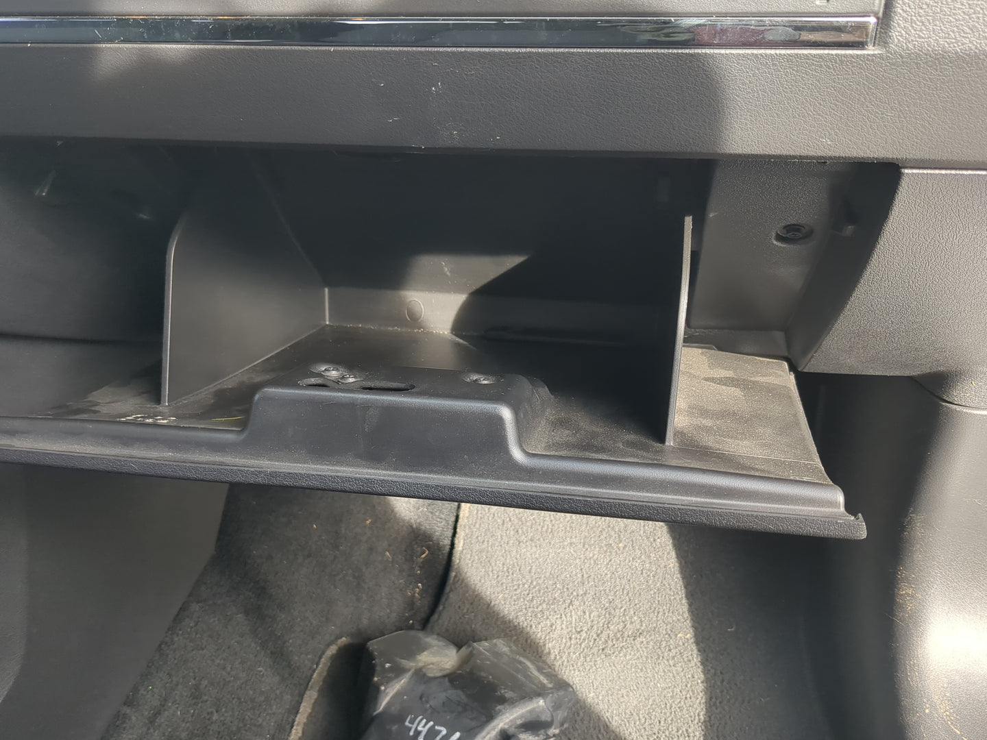 2013 Jeep Compass Passenger Glove Box Door Storage Compartment - Oemusedautoparts1.com