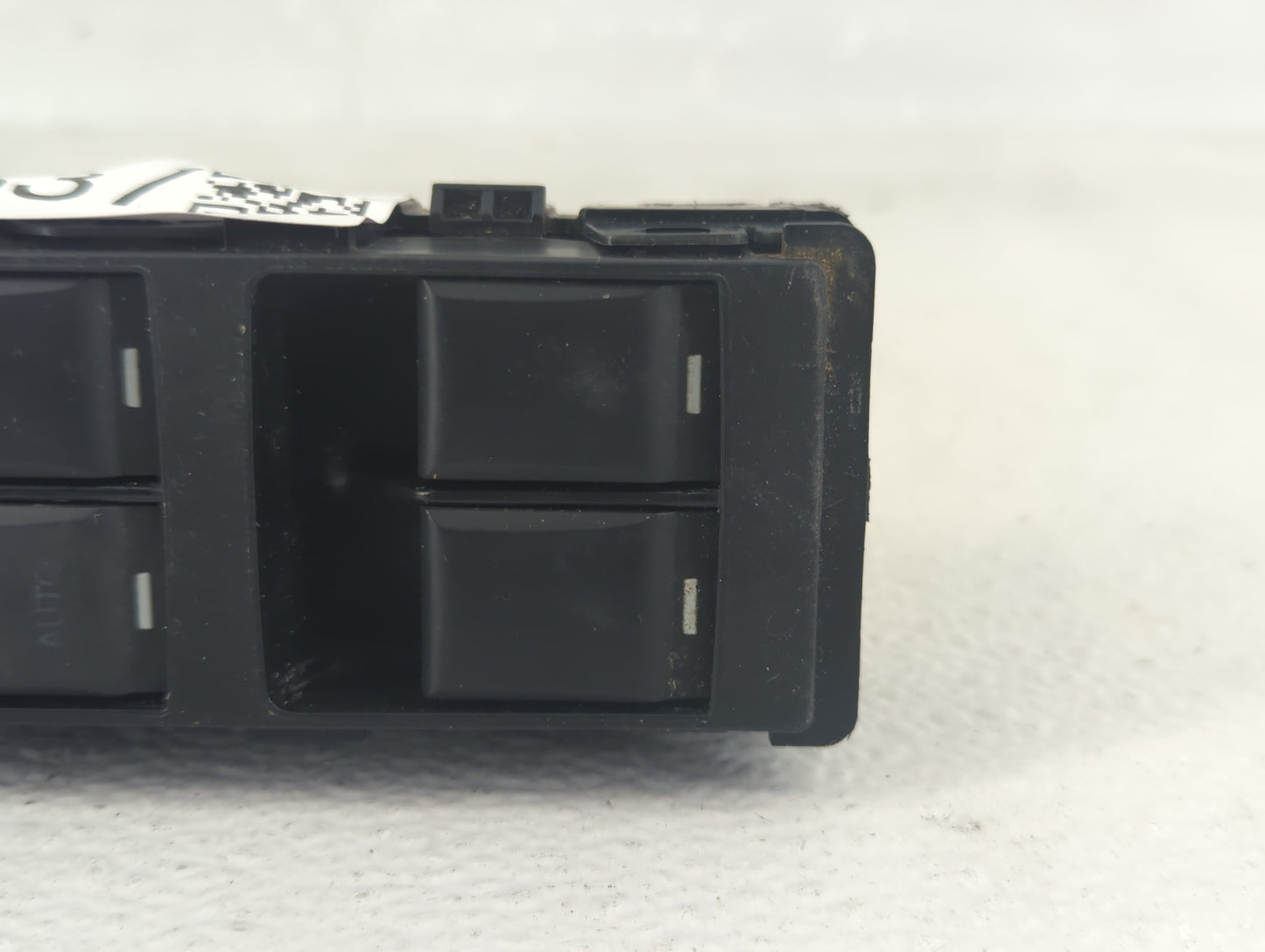 2011-2017 Jeep Compass Master Power Window Switch Replacement Driver Side Left Fits OEM Used Auto Parts - Oemusedautoparts1.