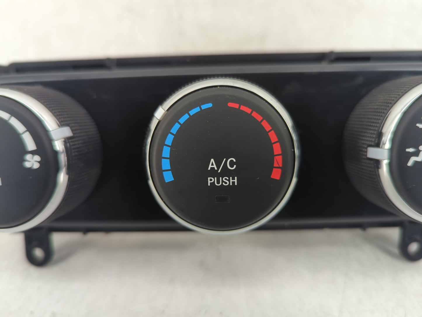 2013 Jeep Compass Climate Control Module Temperature AC/Heater Replacement P/N:P55111278AD Fits Fits 2011 2012 2014 2015 201