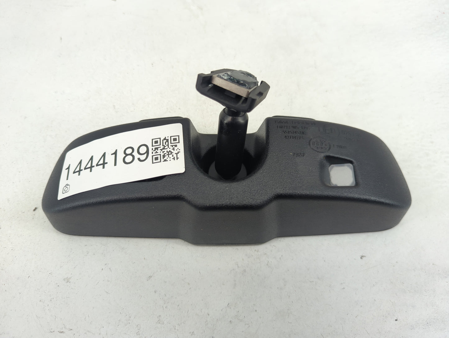 2013 Jeep Compass Interior Rear View Mirror Replacement OEM P/N:026130 GNTX-603 Fits OEM Used Auto Parts - Oemusedautoparts1