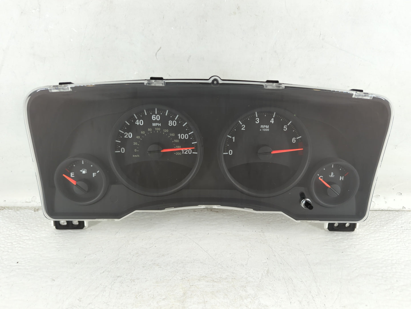 2013 Jeep Compass Instrument Cluster Speedometer Gauges P/N:00392214-000028 68080402AF Fits OEM Used Auto Parts - Oemusedaut
