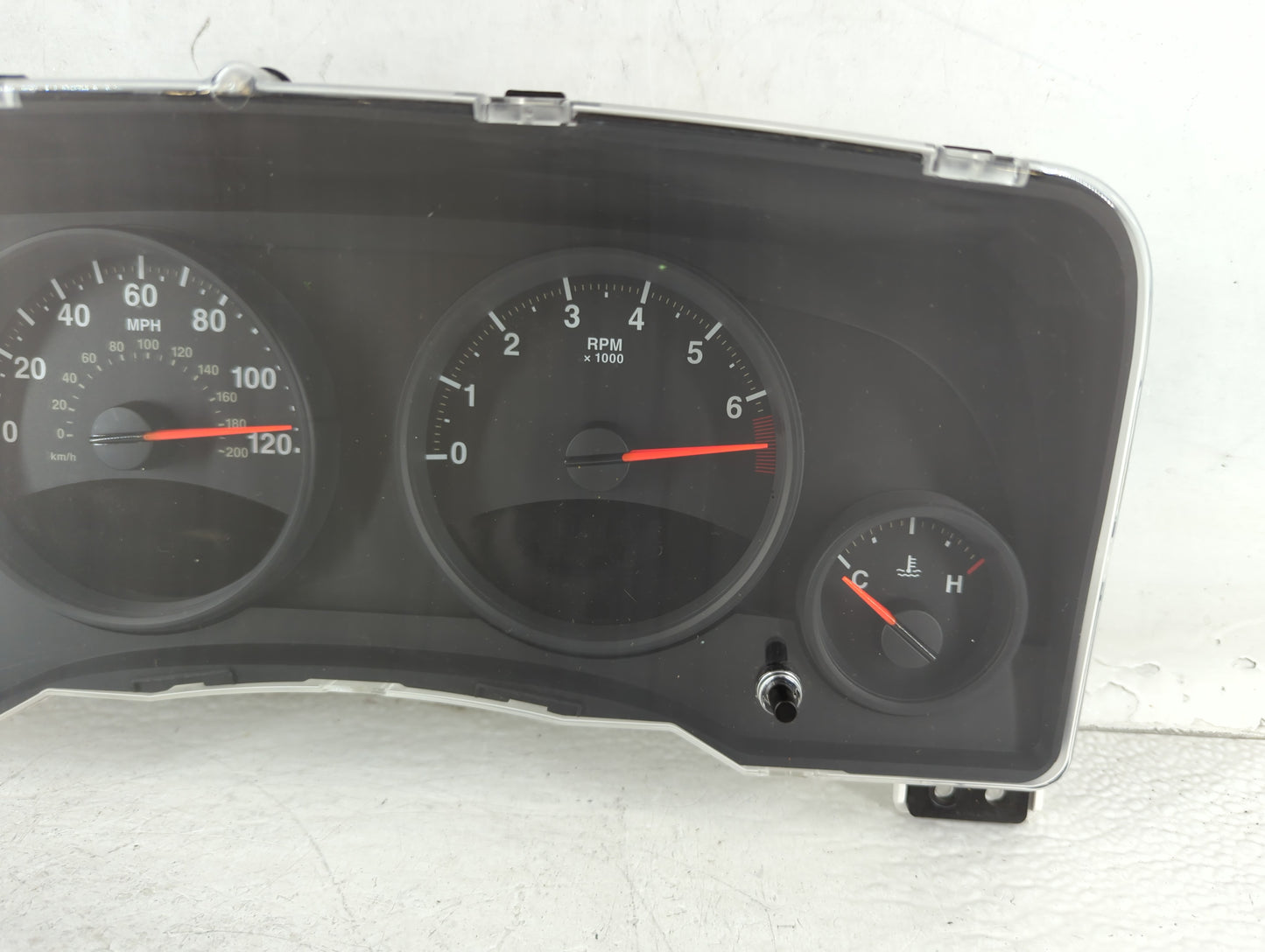 2013 Jeep Compass Instrument Cluster Speedometer Gauges P/N:00392214-000028 68080402AF Fits OEM Used Auto Parts - Oemusedaut