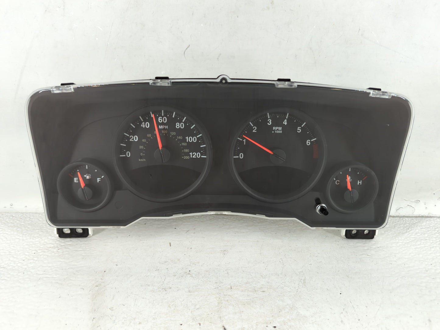2011-2013 Jeep Compass Instrument Cluster Speedometer Gauges P/N:68080402AF Fits Fits 2011 2012 2013 OEM Used Auto Parts - O