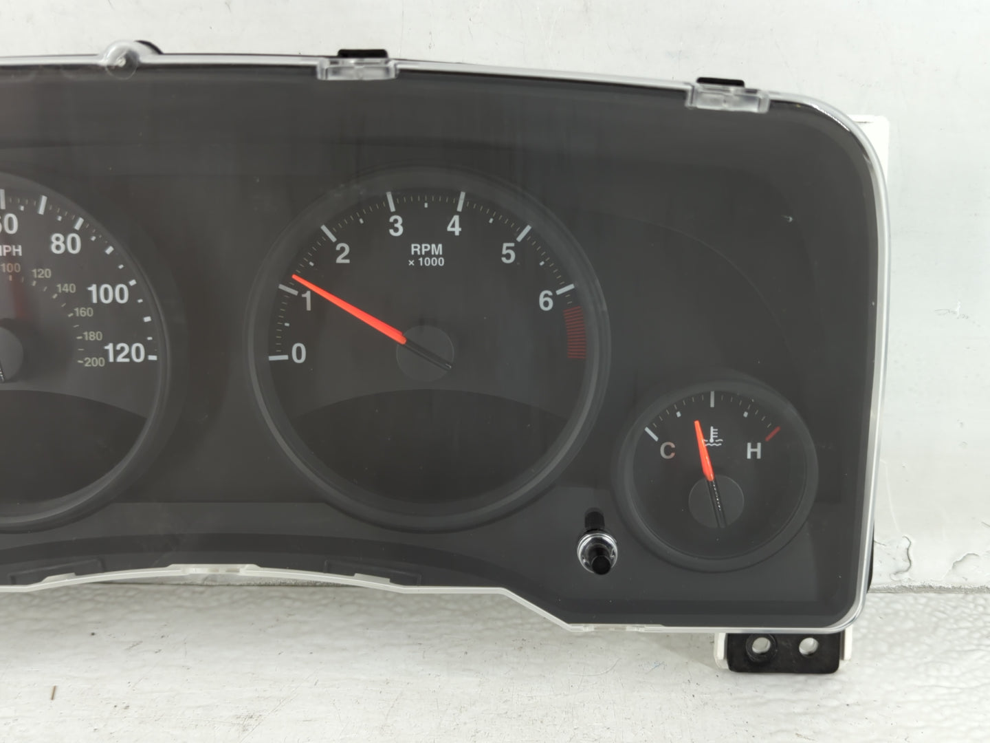 2011-2013 Jeep Compass Instrument Cluster Speedometer Gauges P/N:68080402AF Fits Fits 2011 2012 2013 OEM Used Auto Parts - O