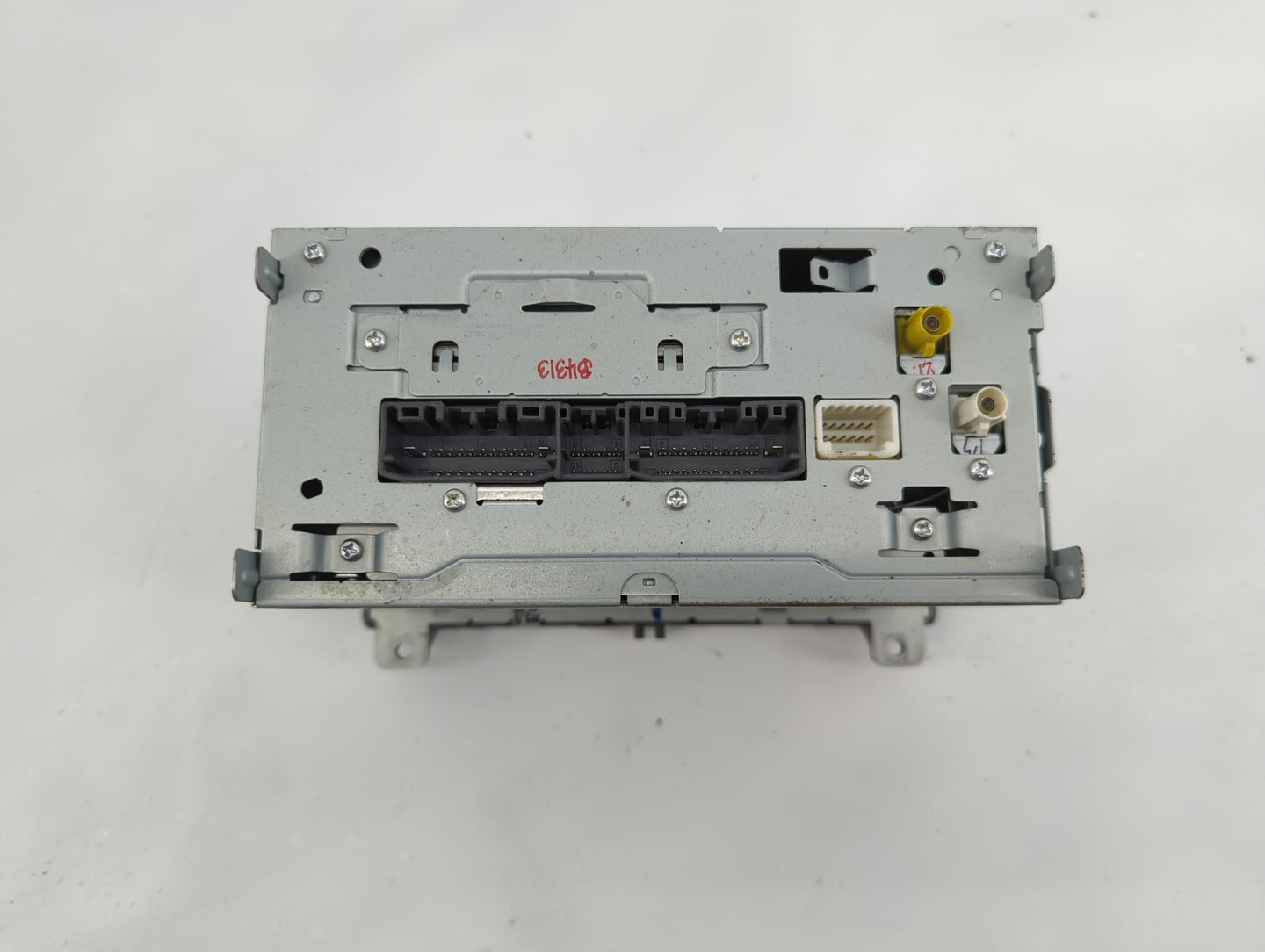 2013 Jeep Grand Cherokee Radio AM FM Cd Player Receiver Replacement P/N:P05091340AC Fits OEM Used Auto Parts - Oemusedautopa