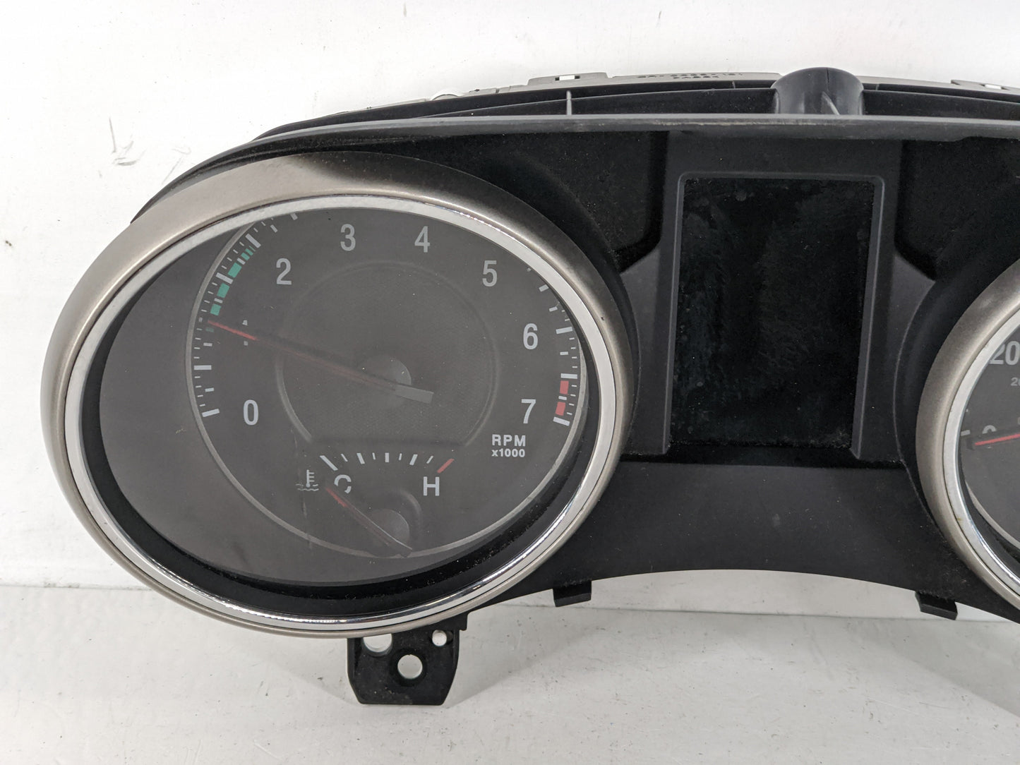 2013 Jeep Grand Cherokee Instrument Cluster Speedometer Gauges P/N:68186247AA Fits OEM Used Auto Parts - Oemusedautoparts1.c